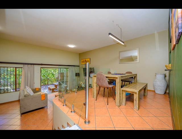 3 BEDROOM DUPLEX FOR SALE IN THE WOLDS